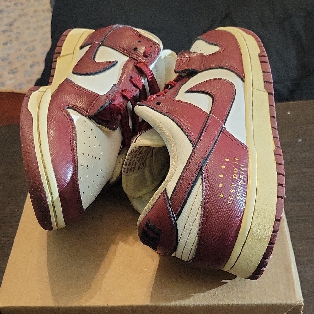 Nike Dunk Low SE Sisterhood Sail Team Red (Womens) Womens Sz 9 - Picture 8 of 11